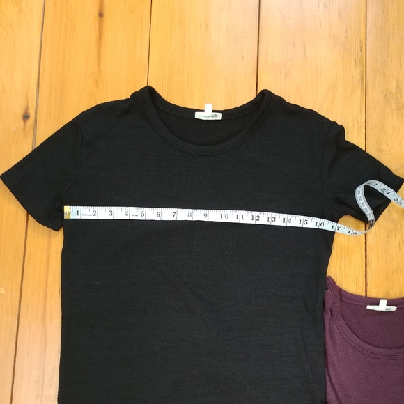 Set of Two Wilfred Free Davina T-Shirts - Picture 6 of 9